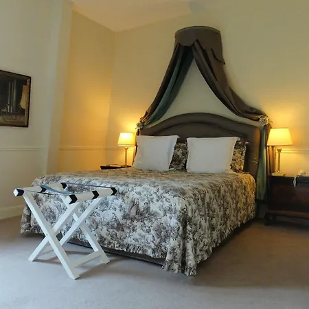 Hotel Chateau De - Les Collectionneurs 2*