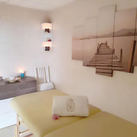 Chateau De - Les Collectionneurs Hotel 2*